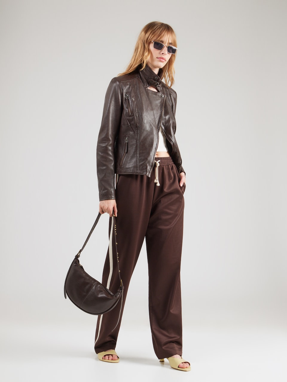 Women's Brown Leather Biker Jacket – Fitted Between-Season Moto